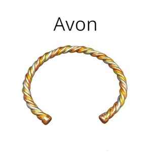 Avon | NIB Avon 1977 "New Twist"Cuff Bracelet.